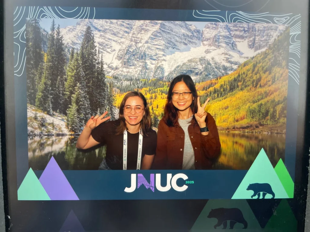 フォトブースで撮ったマジックハット社員の写真